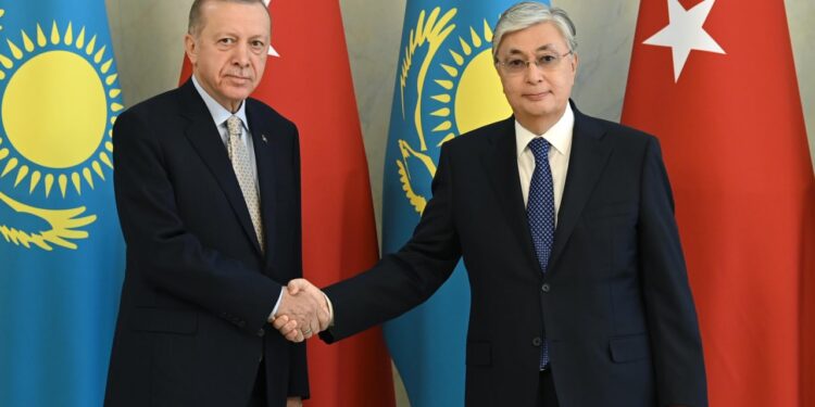 Қазақстан мен Түркия президенттері келіссөз жүргізді