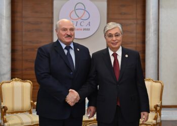 Мемлекет басшысы Беларусь Президенті Александр Лукашенкомен кездесті