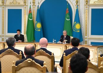 Қазақстан мен Түрікменстан президенттері БАҚ өкілдері үшін брифинг өткізді