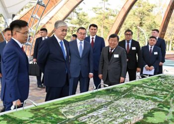 Мемлекет басшысы G4 City жобасымен танысты