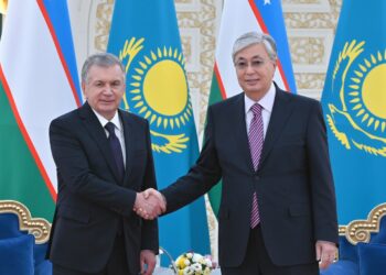 Мемлекет басшысы Қасым-Жомарт Тоқаев Өзбекстан Президенті Шавкат Мирзиёевпен кездесті