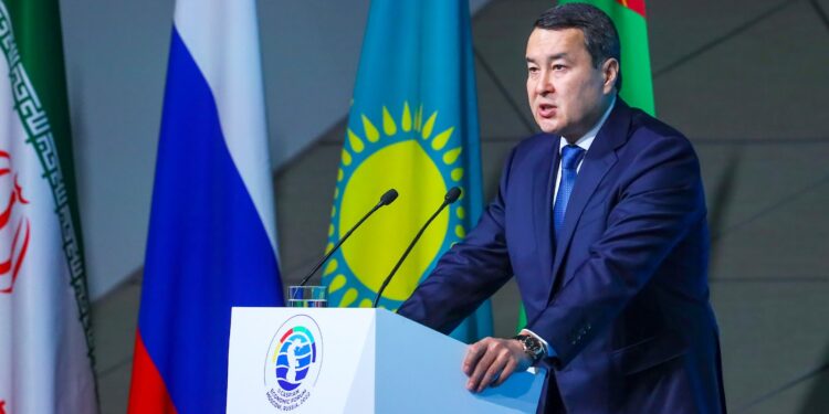 Әлихан Смайылов «Каспий бестігі» елдерін экологиялық бағдарламаны жаңғыртуға шақырды