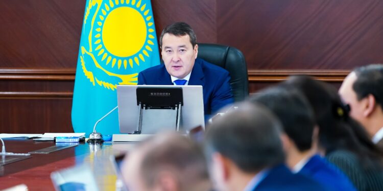 Үкіметте технологиялық дамудың жаңа тәсілдері қаралды