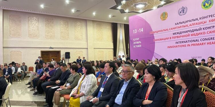 КОНГРЕССКЕ ҚАТЫСУШЫЛАР МЕРКІДЕ БОЛДЫ