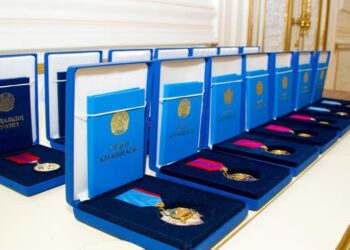 Президент өңір дамуына атсалысқан қарағандылықтарды мемлекеттік наградамен марапаттады