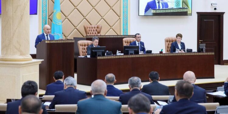 Сенат Ұлттық қордан алдағы үш жылға арналған кепілдендірілген трансферт мөлшерін мақұлдады