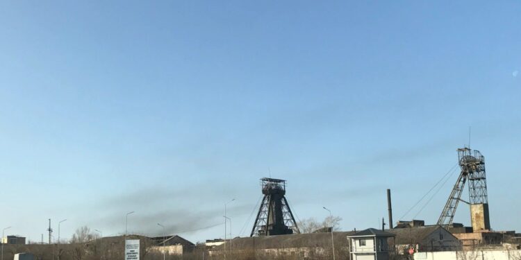 Президент «АрселорМиттал Теміртау» АҚ шахтасында қаза тапқан жұмысшылардың отбасыларына көңіл айтты