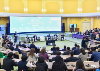Заманауи талаптарға икемді мемлекеттік аппаратты қалыптастырудағы адами ресурстар мәселесі талқыланды