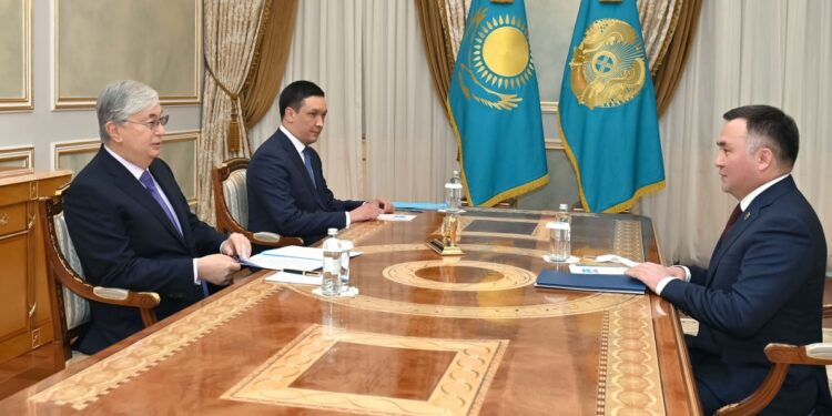 Мемлекет басшысы Жоғарғы Соттың жаңа төрағасы Асламбек Мерғалиевті қабылдады