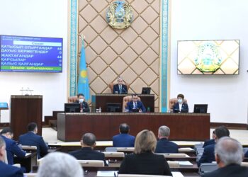 Мемлекет басшысы Парламент Сенатының отырысына қатысты