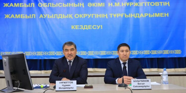 Жамбыл облысы әкімі ауыл тұрғындарының талап-тілегін тыңдады