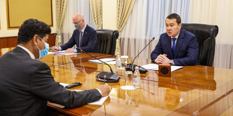 Үкіметте «АрселорМиттал Теміртау» компаниясына кешенді тексеру жүргізу мәселелері талқыланды