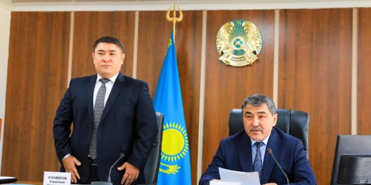 Нұржан Нұржігітов Шу ауданының активіне жаңа әкімді таныстырды