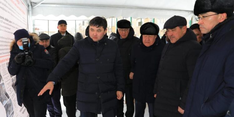 Мәулен Әшімбаев Талас ауданындағы қалпына келтіру жұмыстарының барысымен танысты