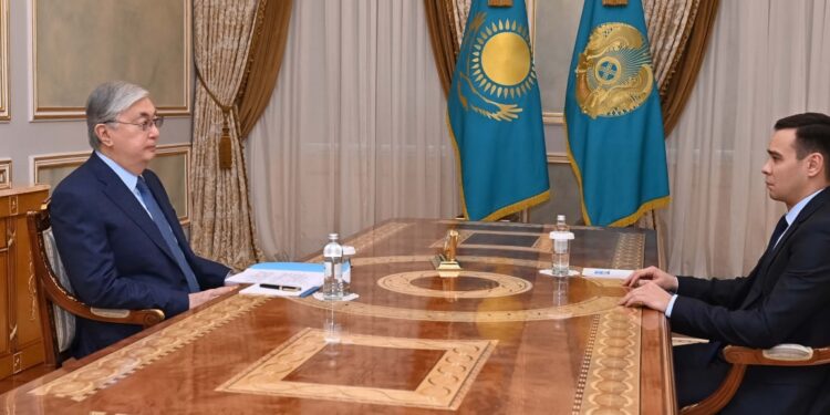 Мемлекет басшысы Адам құқықтары жөніндегі уәкіл Артур Ластаевты қабылдады