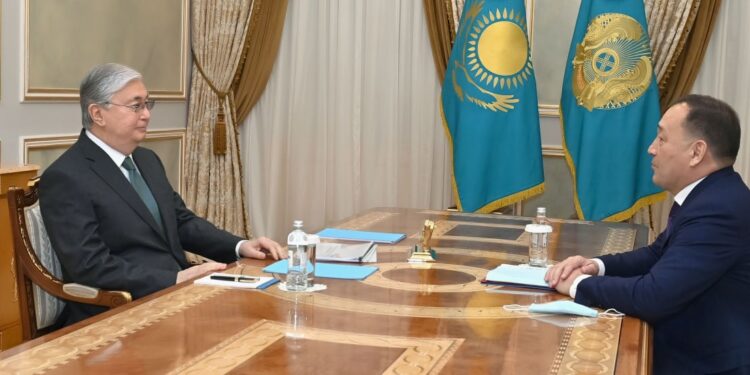 Президент Ақтөбе облысының әкімі Ералы Тоғжановты қабылдады