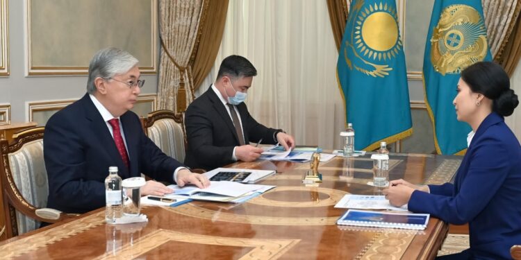 Мемлекет басшысы «Қазпошта» АҚ басқарма төрағасы Әсел Жанасованы қабылдады