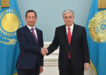 Президент Қасым-Жомарт Тоқаев Саха Республикасының басшысы Айсен Николаевты қабылдады