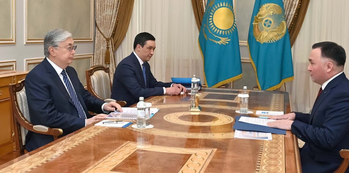 Мемлекет басшысы Жоғарғы Сот төрағасы Асламбек Мерғалиевті қабылдады