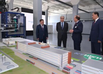 Мемлекет басшысы пестицид өндіретін «Астана-Нан Chemicals» зауытына барды