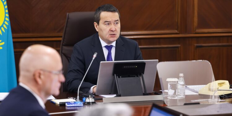 Үкіметте азық-түлік бағасын тұрақтандыру жөніндегі шаралар қаралды