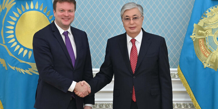 Президент Финляндияның Сыртқы сауда және халықаралық дамуды қолдау министрі Вилле Скиннариді қабылдады
