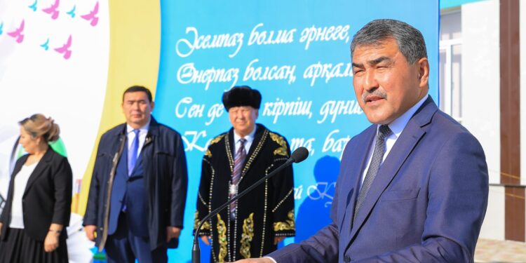 Таразда 600 орындық жаңа мектеп пайдалануға берілді