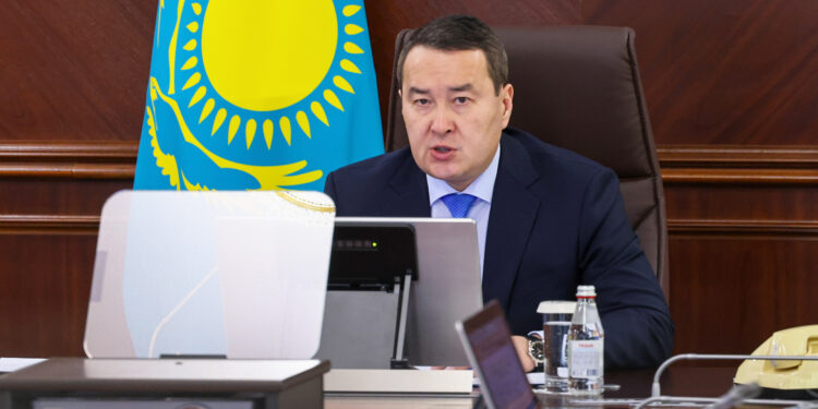 Шымкент МӨЗ қуаттылығын жылына 12 млн тоннаға дейін арттыру жоспарлануда
