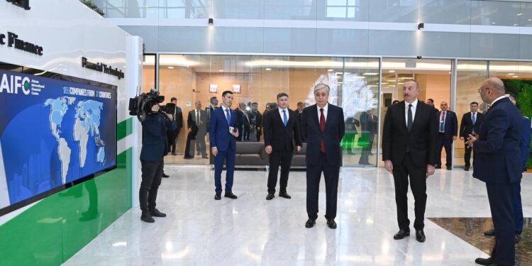 Қазақстан мен Әзербайжан президенттері «Астана» халықаралық қаржы орталығына барды