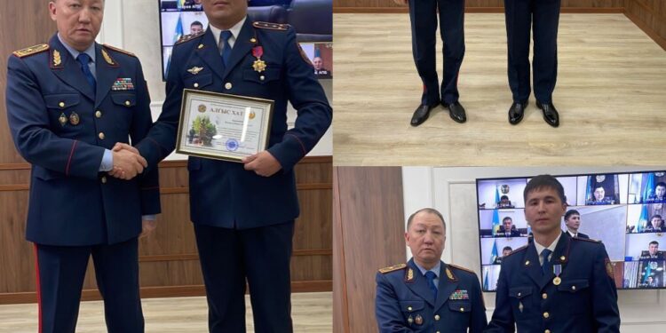 Жамбыл облысы ПД бастығы жаңатастық полицейлерді марапаттады