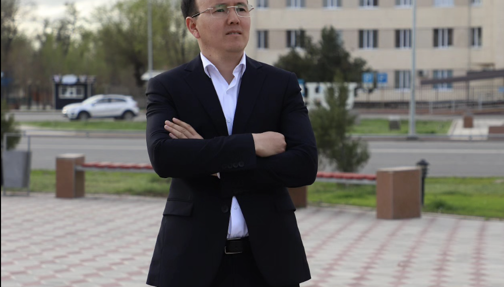 Елдос Нуралиев