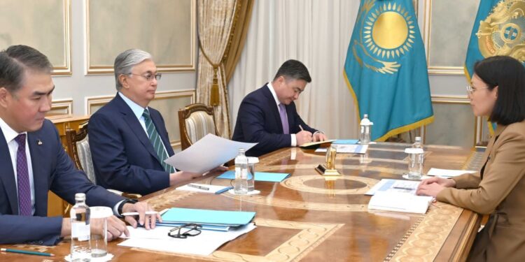 Мемлекет басшысы Экология және табиғи ресурстар министрін қабылдады