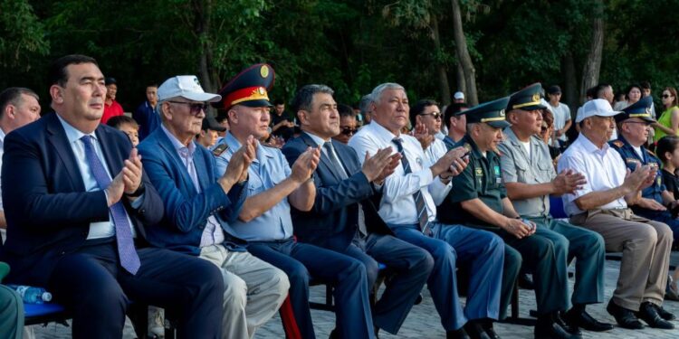 Таразда ерлер мен әйелдер арасында өрт-құтқару спортынан ҚР жазғы чемпионаты басталды
