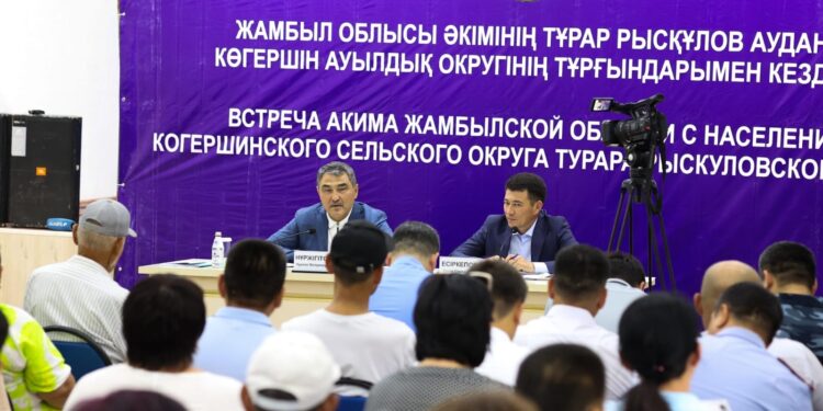 Нұржан Нұржгітіов Тұрар Рысқұлов ауданының тұрғындарымен жүздесті