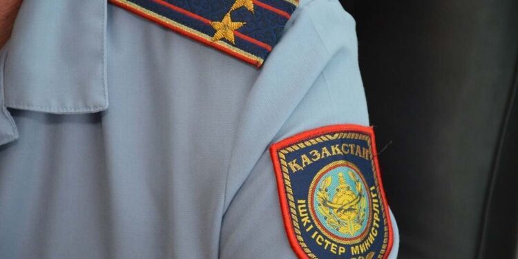 Грантқа түсіруге уәде еткен Тараз тұрғыны ұсталды