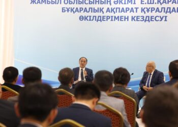 Ербол Қарашөкеев БАҚ өкілдерімен кездесті