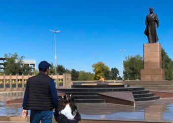 Қарашөкеев қызымен