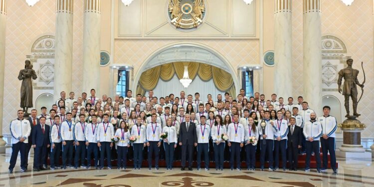 Мемлекет басшысы Азия ойындарының жүлдегерлерін қабылдады