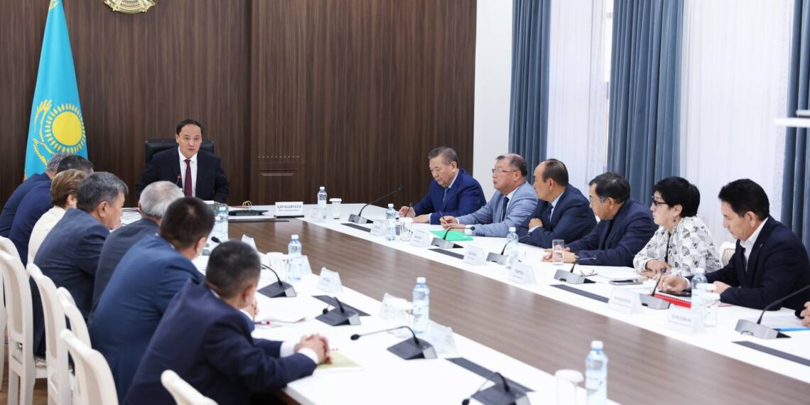 Облыс әкімі отандық ауыл шаруашылығы ғалымдарымен кездесті