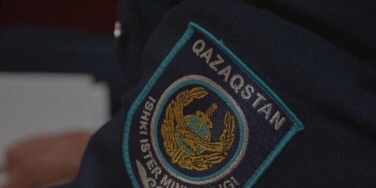 Тараздық тұрғын көршісінің атынан жарты миллион теңге несие рәсімдеген