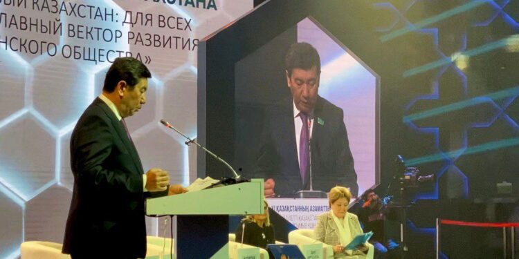 Президент белсенділер мен еріктілерге үндеу жолдады