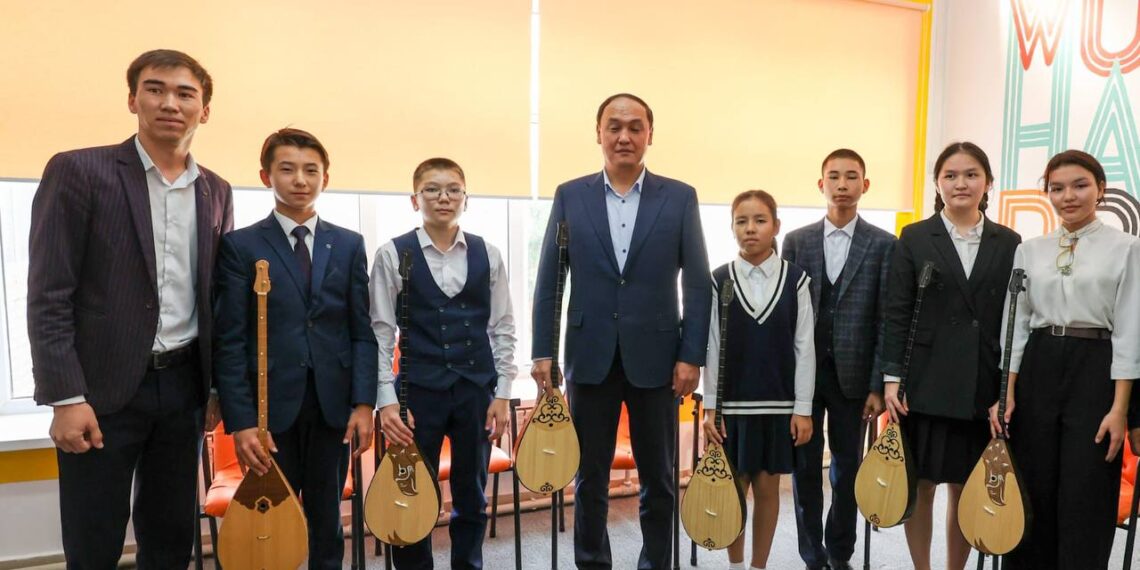 Ербол Қарашөкеев Мойынқұм ауданы тұрғындарымен кездесті