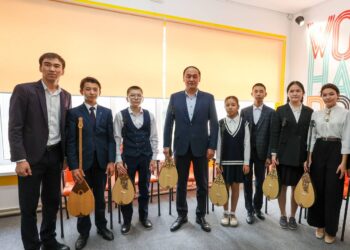 Ербол Қарашөкеев Мойынқұм ауданы тұрғындарымен кездесті