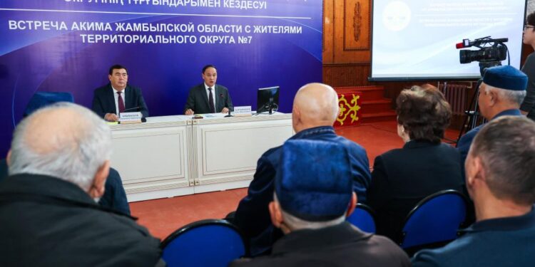 Облыс әкімі тараздықтардың талап-тілегін тыңдады