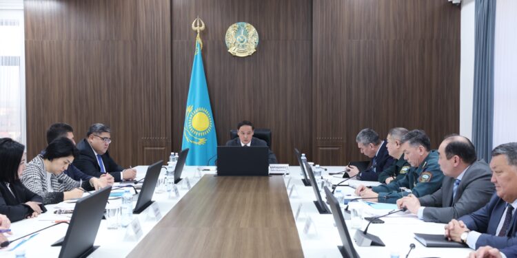 Облыс әкімі су тасқыны бойынша алдын алу жұмыстарын күшейтуді тапсырды