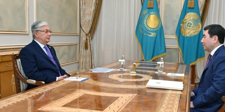 Президент Мәжіліс төрағасы Ерлан Қошановты қабылдады