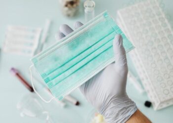 БАС САНИТАРИЯЛЫҚ ДӘРІГЕРДІҢ ҚАУЛЫСЫМЕН ҚАЗАҚСТАНДА МАСКА РЕЖИМІ ЕНГІЗІЛДІ