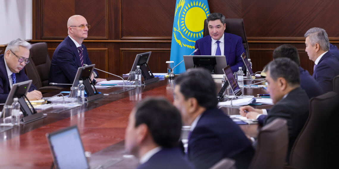 Премьер-министр: Жұмысқа бұлайша селқос қарауға болмайды