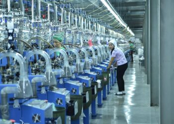 Министр: қара металлургияда — 101,0%, жеңіл өнеркәсіпте — 112,2%, құрылыс материалдары өндірісінде — 106,1%