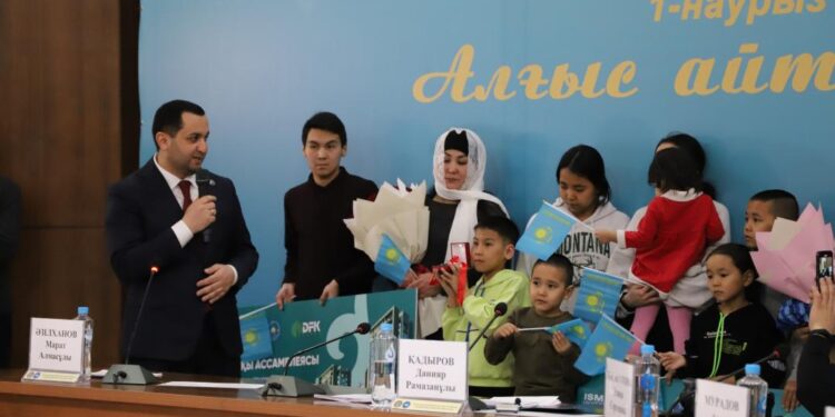 «Қайырымдылық керуені» акциясы. Көпбалалы отбасылар баспаналы болды